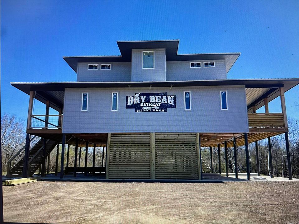 1st image of 8 Brian Dr