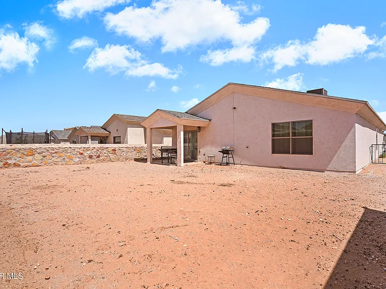 15220 Apex Ct — Photo 20