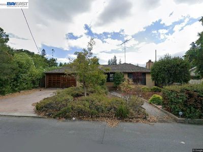 22336 Palm Ave, Cupertino, CA, 95014