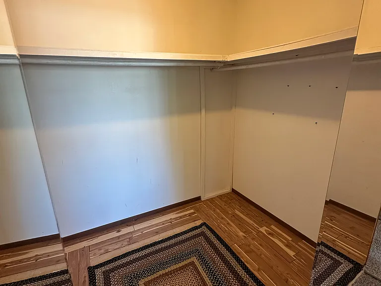 460 Lido Dr — Photo 17