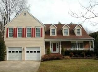 3639 Grosvenor Dr, Ellicott City, MD 21042