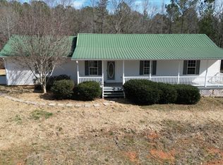 230 J Davis Rd, Tallapoosa, GA 30176