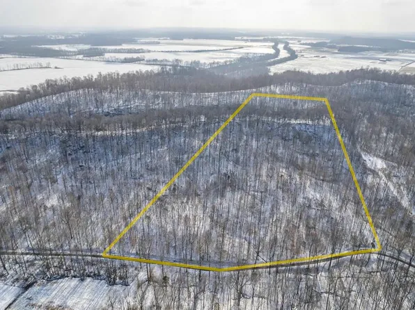 700 Old Cabin Ln, Beaver Dam, KY 42320