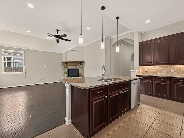 4603 Western Brook Dr — Photo 7