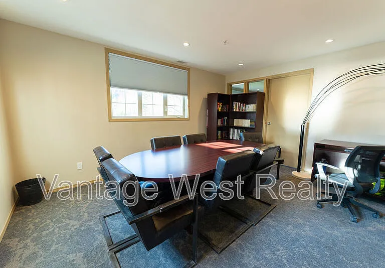 Country Club Dr #1303 — Photo 20
