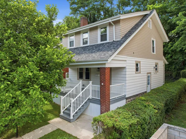 146 W Riverview Ave, Pittsburgh, PA 15202