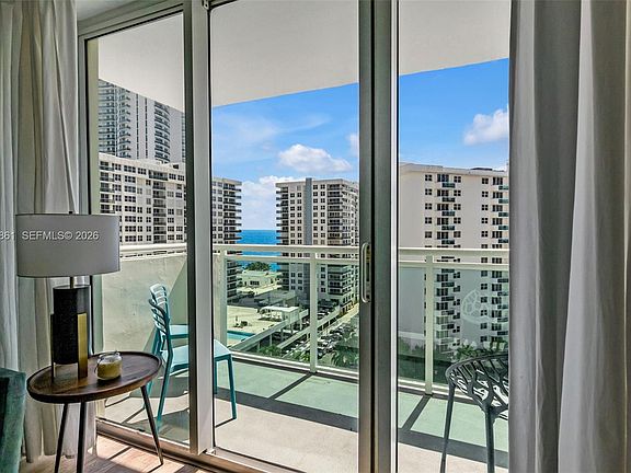 3rd image of 3000 S Ocean Dr APT 1122