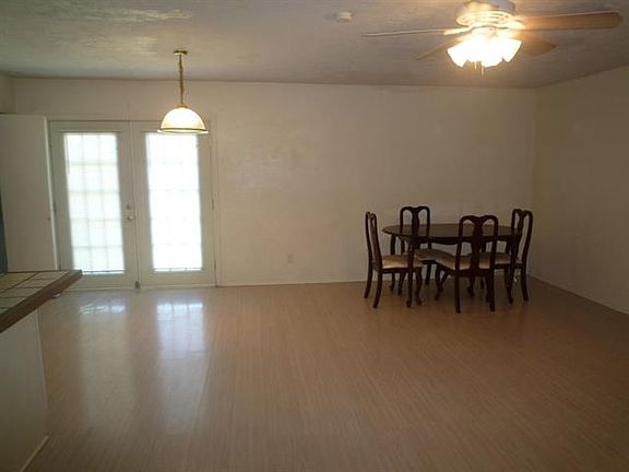 2nd image of 10103 Deer Hollow Dr
