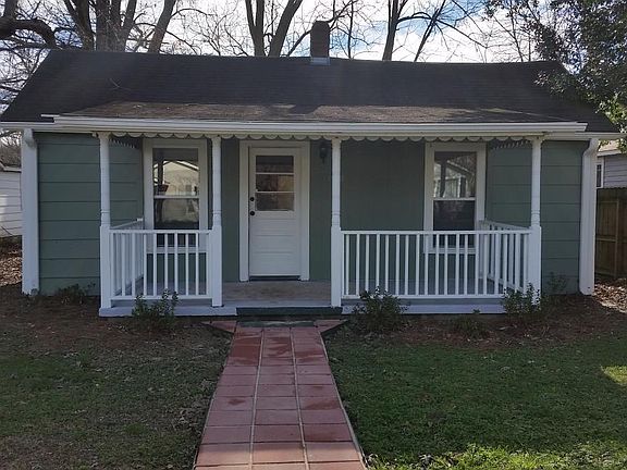 Perhaps the cutest cottage in 5 Points