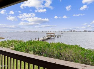 3333 S Ridgewood Ave APT 15, Port Orange, FL 32129