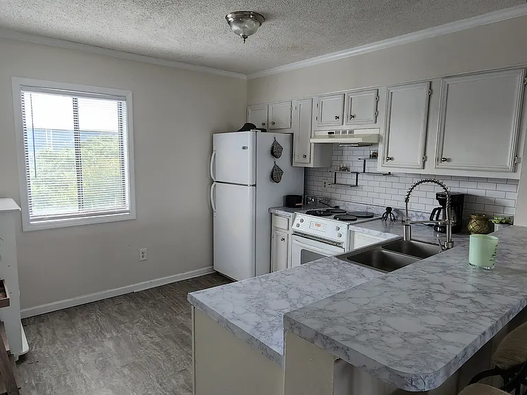 2240 New River Inlet Rd #321 — Photo 4
