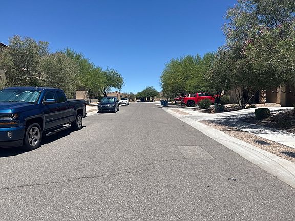 4th image of 14225 E Hub Dr