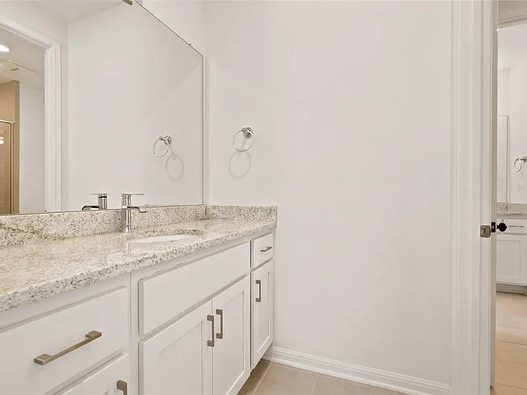 1108 Trevi Fontana Dr — Photo 32