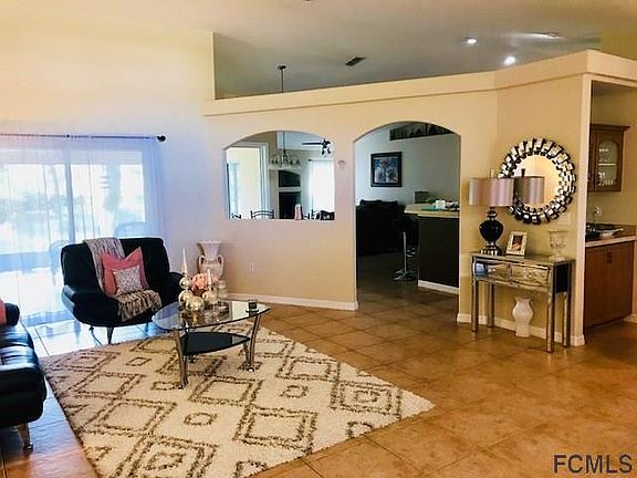 2nd image of 10 Francis Ln