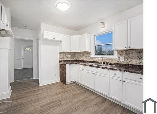 2nd image of 16174 Friend Ave #1