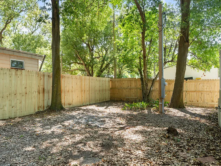 4235 Memphis Ave — Photo 14