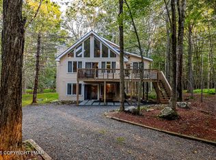 48 Ridge Rd #F-911, Clifton, PA 18424