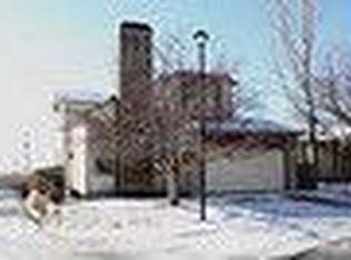 8520 S Upham Way, Littleton, CO 80128