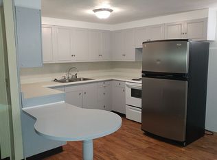 307 E Cherry St, Watseka, IL 60970