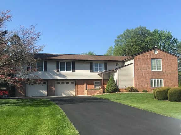 2nd image of 3117 Pheasant Run