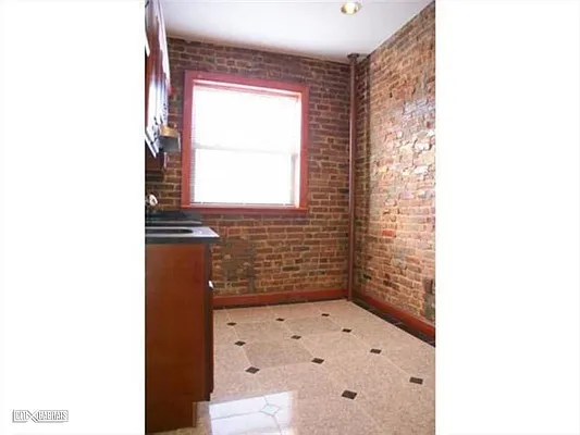 Rented by Citi Habitats | media 25