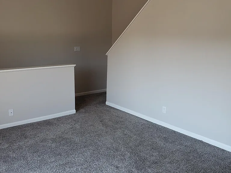 Waterway Crossing Apartments — Photo 31