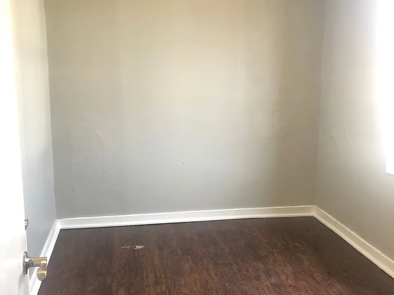 452 S Main St — Photo 6
