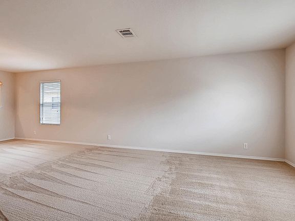 5th image of 3827 Ponderosa Bnd