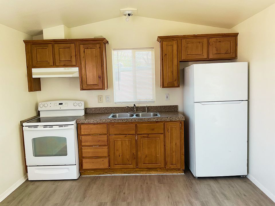 1st image of 835 W Main St Lot 25