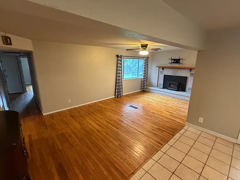 2332 N Gooseberry Ln — Photo 7