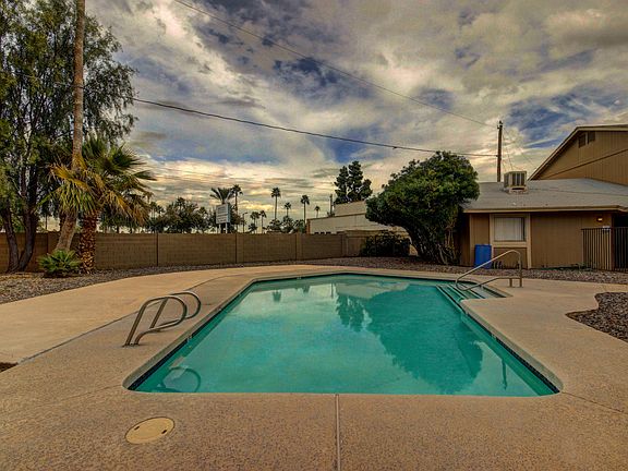 4th image of 6923 N 80TH Avenue