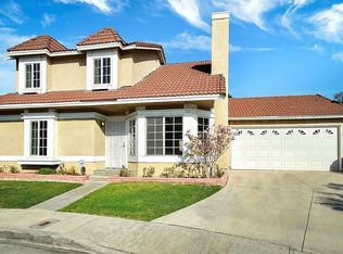 305 New London Cmn, Santa Ana, CA 92704