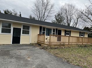 428 Maon Rd, Farnham, VA 22460