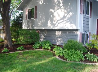 7556 Dallas Ln N, Maple Grove, MN 55311