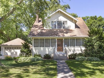 4390 Mackey Ave, Edina, MN, 55424