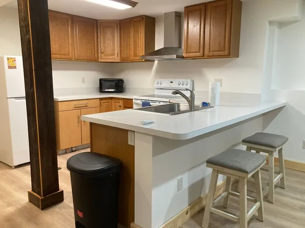 4421 Lake Morey Rd, 4421 Lake Morey Rd, Fairlee, VT 05045