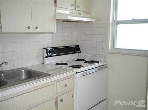 4th image of 2739 Grand Cayman St APT 2