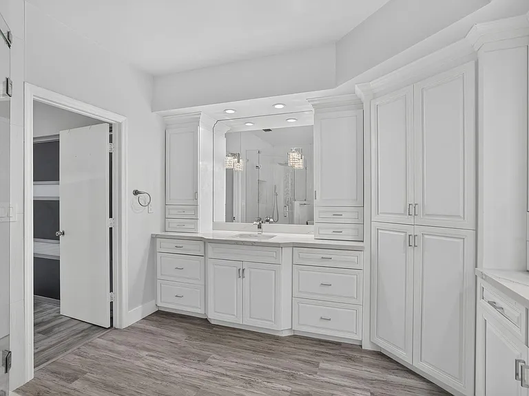11908 Glenmore Dr #2-3 — Photo 35