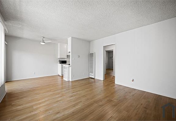 4th image of 12536 Pacific Ave APT 7