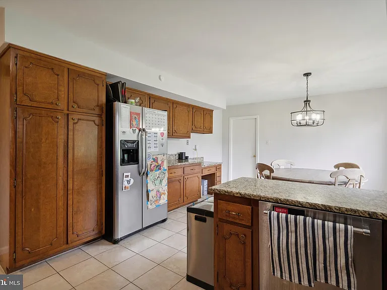 1530 Briar Hill Rd — Photo 14