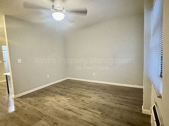 3rd image of 542 Euclid Ave APT 5