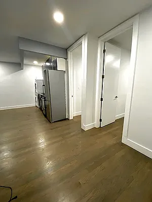 Rented by Brickview NYC Realty NYV LLC | media 8