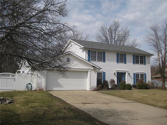 2nd image of 10653 Wildwood Dr