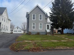19 Matthew St, Johnstown, NY 12095