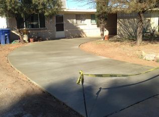 7711 E Winnepeg Dr, Tucson, AZ 85730
