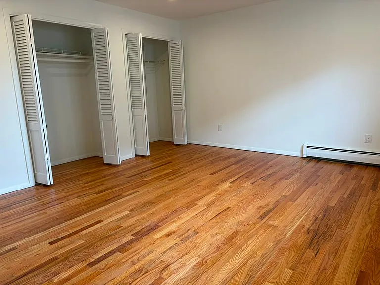 426 Broad St #1 — Photo 11