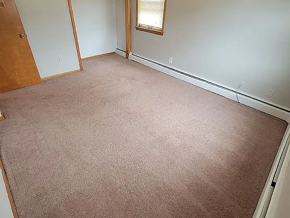4th image of 335 E Elder St Unit 1