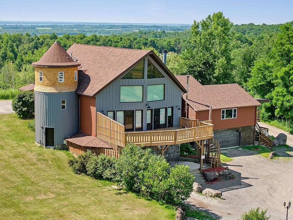 1st image of 2139 Bronson Road