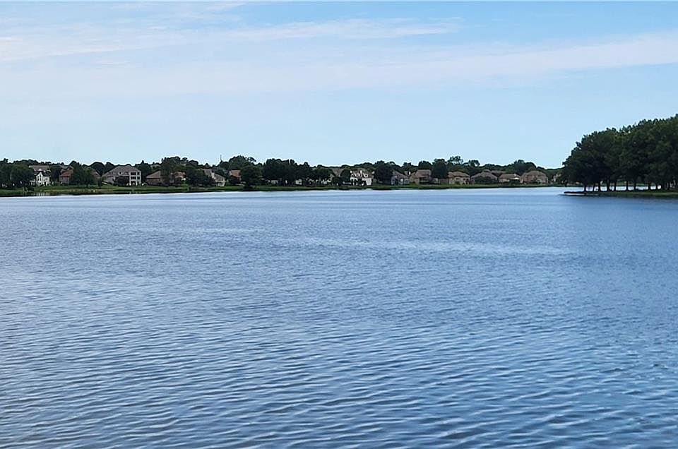 1st image of 822 SW Lighthouse Point