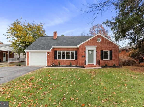 1422 Potomac Ave, Hagerstown, MD 21742